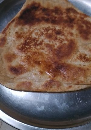 चटपटा पराठा(chatapata paratha recipe in hindi) रेसिपी मुख्य फोटो