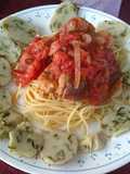 Bistec de carne viuda y pasta espagueti