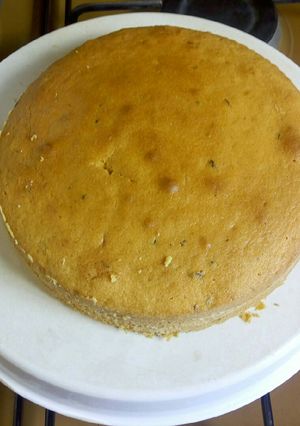 A picture of 1kg fluffy lemon cake# festive contest kirinyaga region.