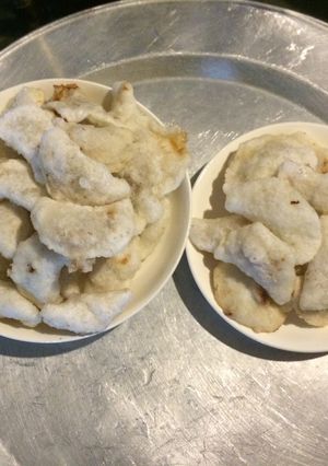 Hình của món Bánh bột lọc chiên giòn.