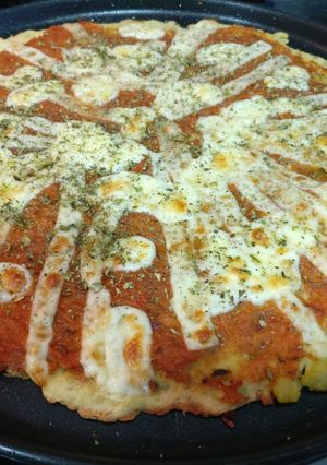 Una foto de Pizza sin harina! Masa base de papas🥔