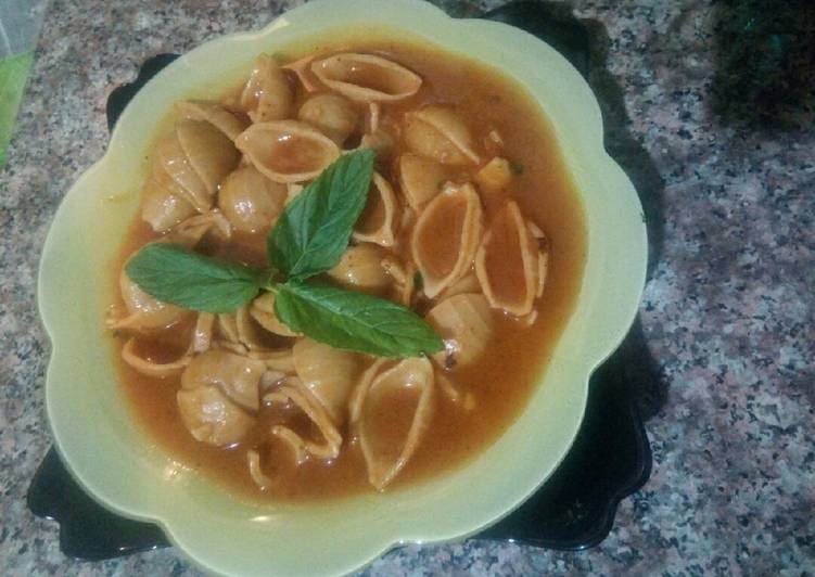 A révélé le secret de la recette Soupe de Conchiglioni parfait