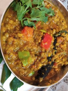 લચકો મગ (lachko mag recipe in Gujarati) રેસીપી મુખ્ય ફોટો