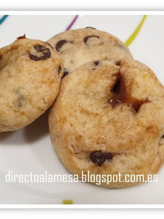 Una foto de Cookies rellenas de dulce de leche