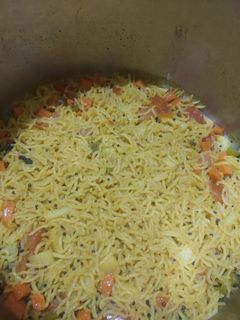 બિરયાની (Biryani Recipe In Gujarati) રેસીપી મુખ્ય ફોટો