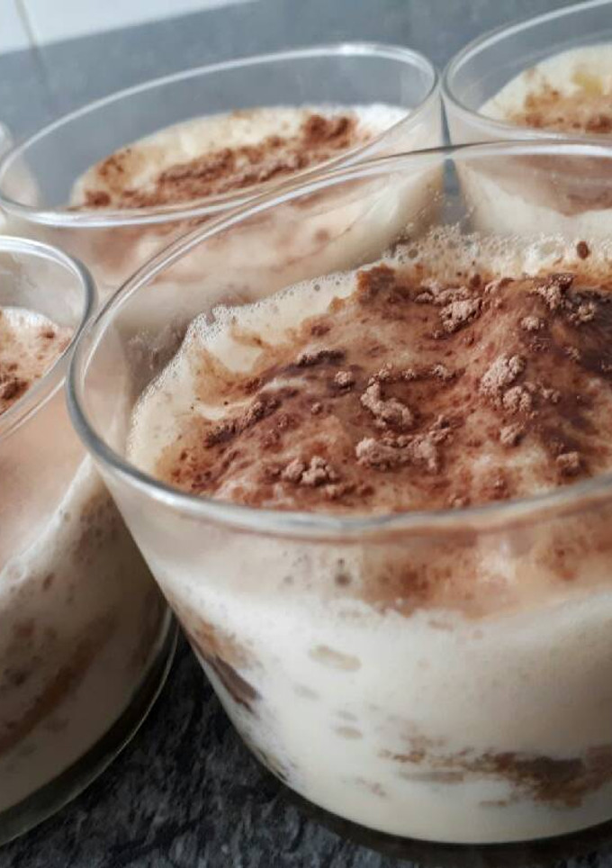 Una foto de Tiramisú riquísimo