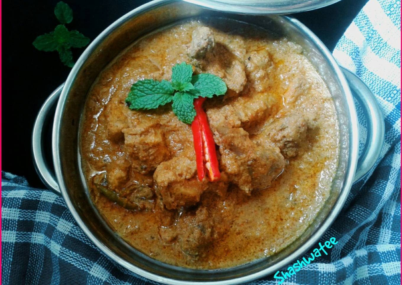 Awadhi chicken