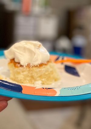 A picture of Pineapple Cake.