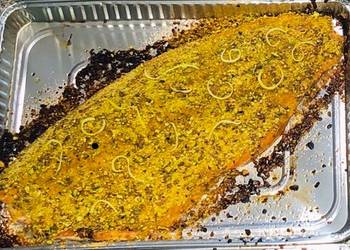 Easiest Way to Cook Appetizing Lemon Pistachio Crusted Salmon