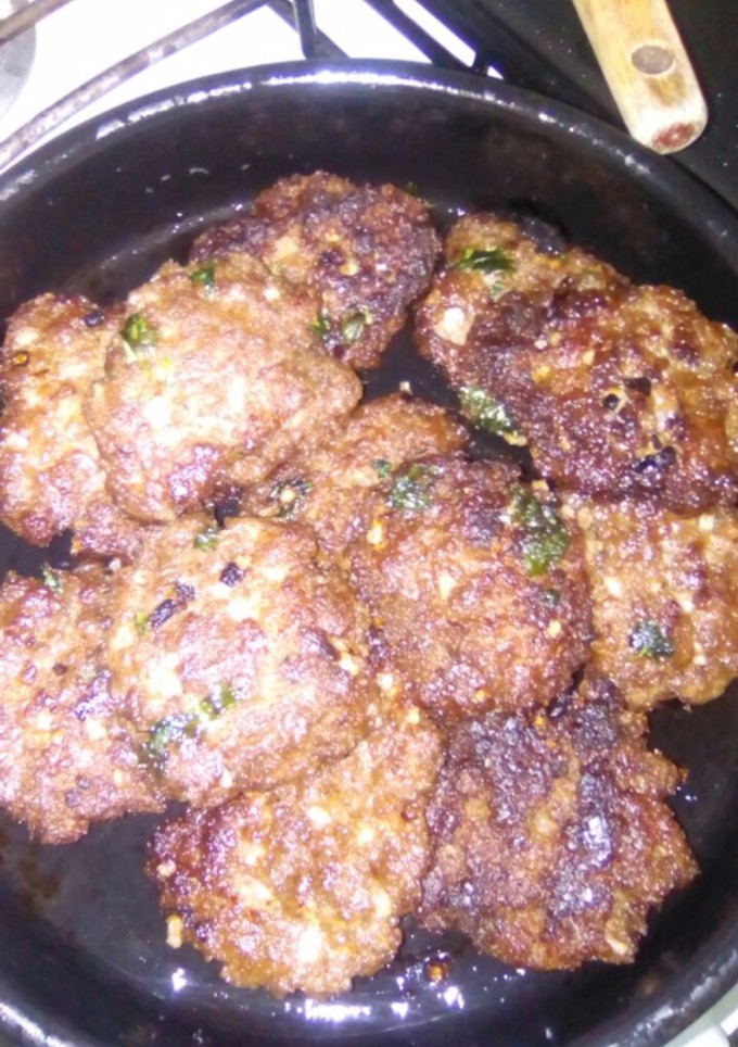 Una foto de Tortitas de carne molida. (Carne para hamburguesa)