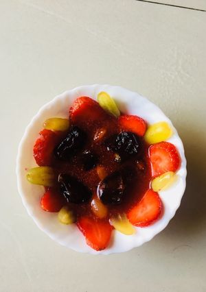 A picture of Mix fruit chutney.