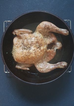 A picture of Large Roast Chicken.
