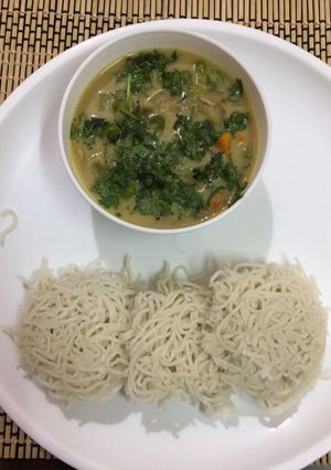 A picture of Idiyappam and Vegetable Kurma.