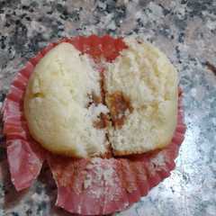 A picture of Muffins rellenos de Dulce de Leche♥.