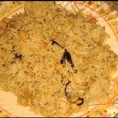 A picture of Chana pulao.
