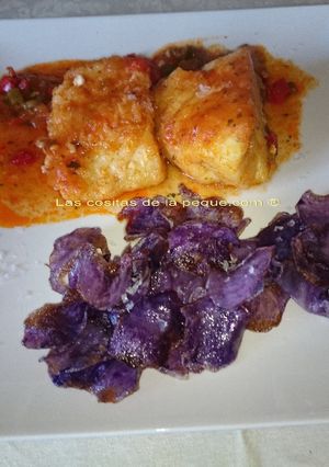 Foto principal de Bacalao a la vizcaina con chips moradas