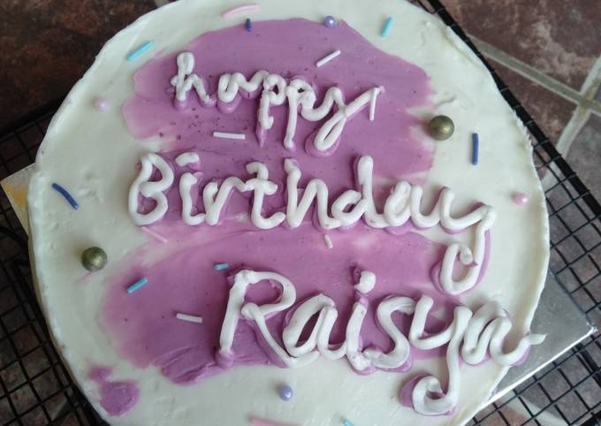 Resep Cake Ultah Sederhana oleh Yuyun - Cookpad