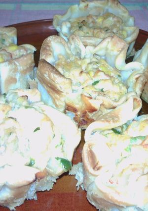 Una foto de Canastitas Saladas de Pollo y Verduras