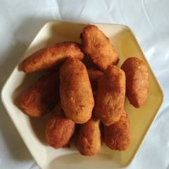 A picture of Aloo Pakoda.