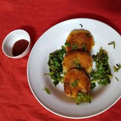 A picture of Paneer Cutlet.