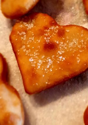 Una foto de Corazoncitos fritos con azúcar