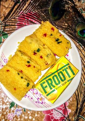 A picture of Custard semolina tutti frutti cake.