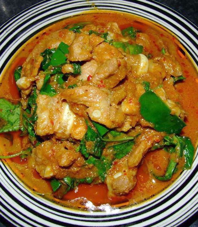 รูปของ กระดูกซี่โครงหมูอ่อนผัดเผ็ด