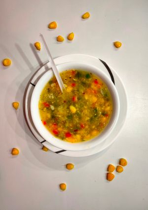 કોર્ન સુપ (corn soup recipe in gujarati) રેસીપી મુખ્ય ફોટો