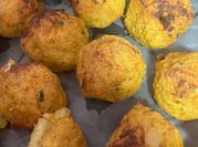 Una foto de coliflor airfryer