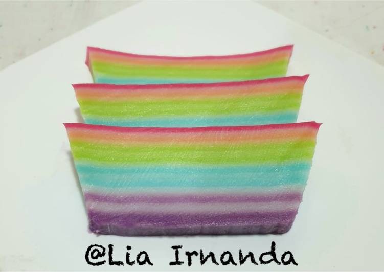 Langkah Mudah untuk Menyiapkan Kue Lapis Tepung Beras n Tapioka Rainbow 🌈🌈 Anti Gagal