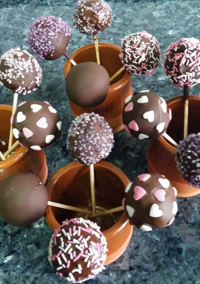 Una foto de Cakepops con chocolate