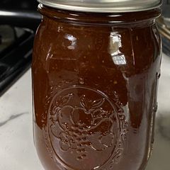 A picture of Mommy sauce.