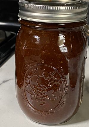 A picture of Mommy sauce.