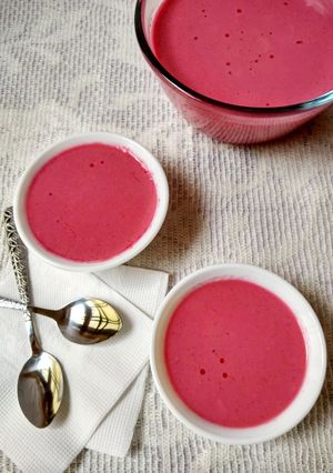 A picture of Beetroot Mishti Doi.