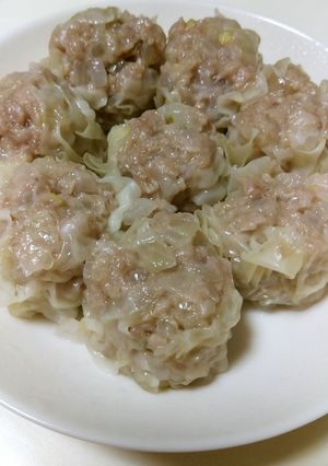 A picture of Easy Juicy Shumai in a Skillet.
