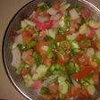 Pipirrana de pepino y palitos de Mar