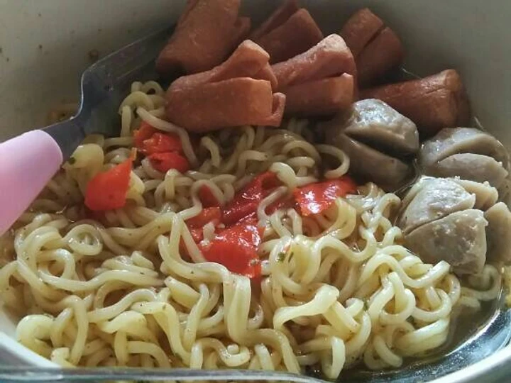 Cara Mudah Menyiapkan Resep Indomie soto bakso sosis yang Sempurna Anti Ribet, Mantap Sekali