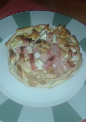 Una foto de Tarta de pollo y jamón