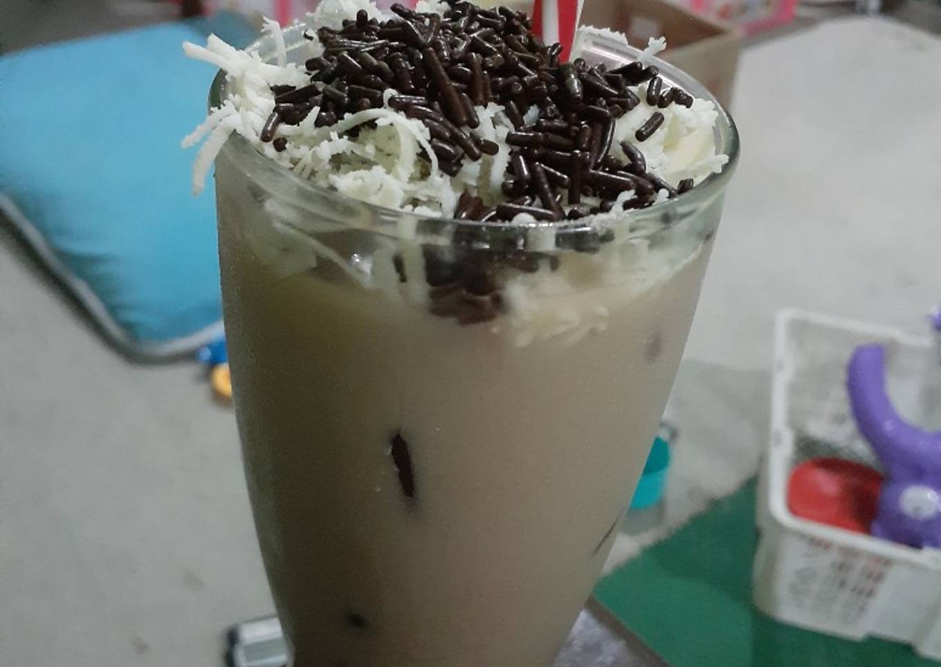 Ice creamy latte keju coklat