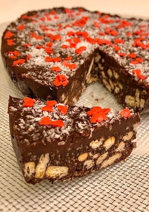 Foto di Torta salame di cioccolato fondente e cocco