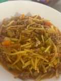 Sopa de carne molida con fideo