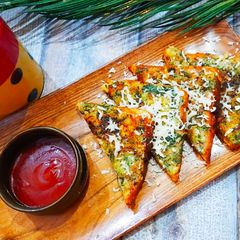 A picture of Spinach toast.