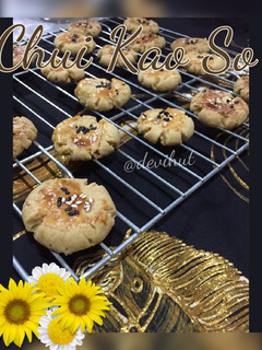 Foto resep Kue kacang atau bukan?😋 #Chui Kao So