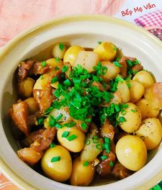 thịt kho trứng cút nước dừa