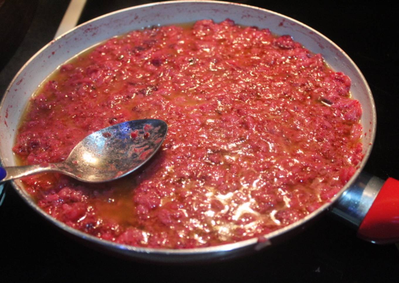 Arroz rojo con atún