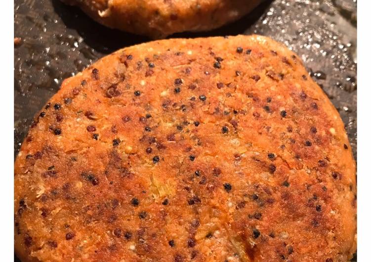 Hamburguesa vegana de pimiento rojo asado