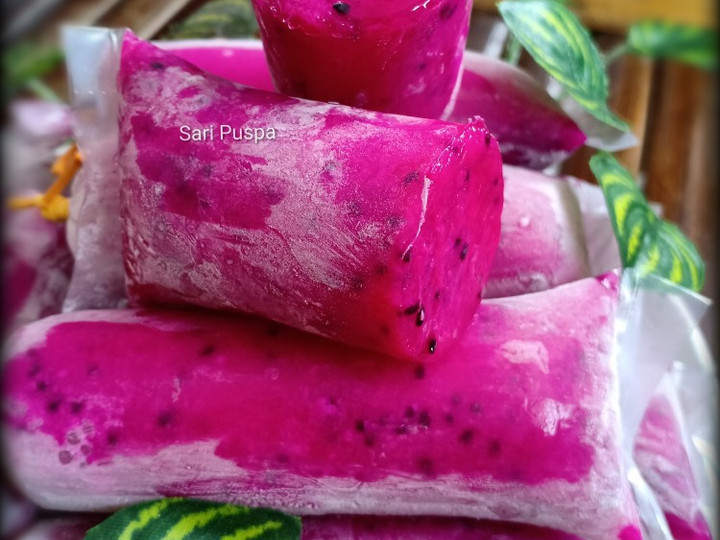 Cara Gampang Menyiapkan Es Lilin Buah Naga yang Menggugah Selera