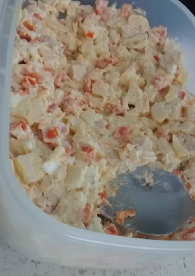 Una foto de Ensalada de papas y zanahoria