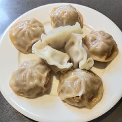 A picture of Dumpling.