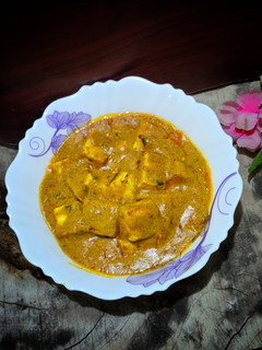 A picture of Paneer Butter Masala.